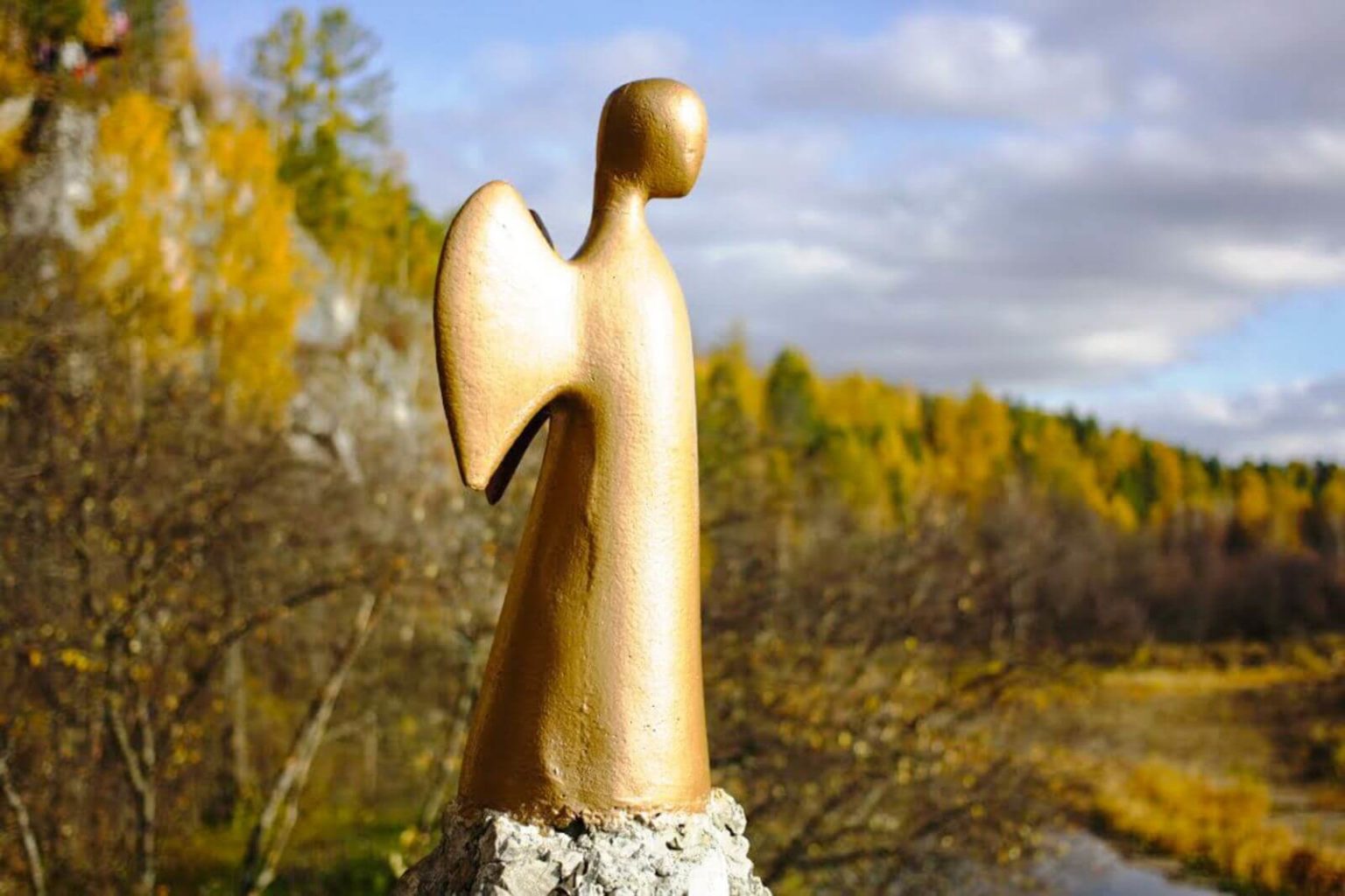 Скульптура ангела Единой надежды Оленьи ручьи